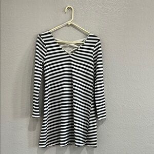 J For Justify Sweater Dress Mini Striped Navy Blue Cream Sz M Cruise wear TC0616